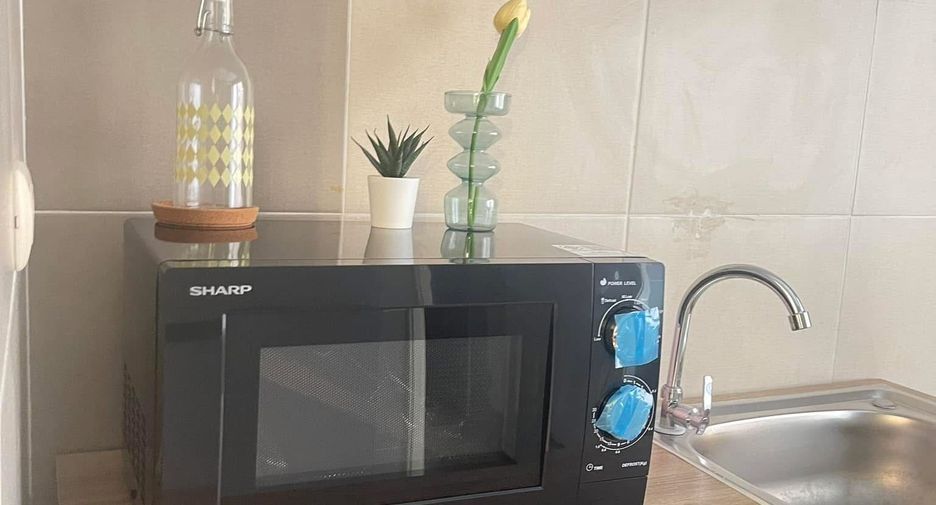 For rent 1 bed condo in Huai Khwang, Bangkok