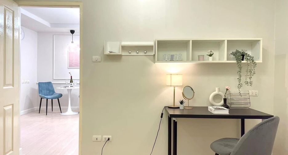 For rent 1 bed condo in Huai Khwang, Bangkok