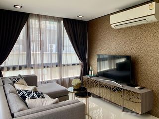 For rent 2 bedrooms apartment in Watthana, Bangkok