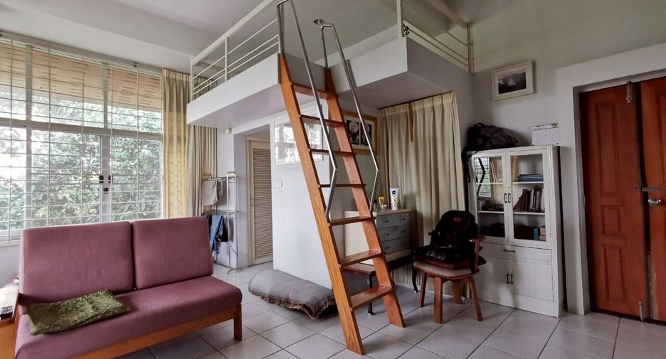 出售 4 卧室 独立屋 在 Bangkok Yai, 曼谷
