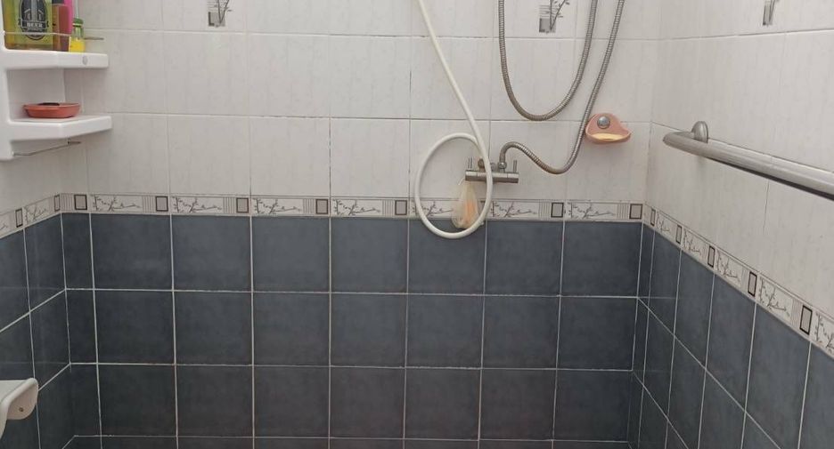 For sale 3 bedrooms house in Sattahip, Pattaya