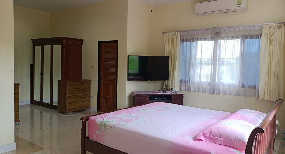 For sale 3 bedrooms house in Sattahip, Pattaya