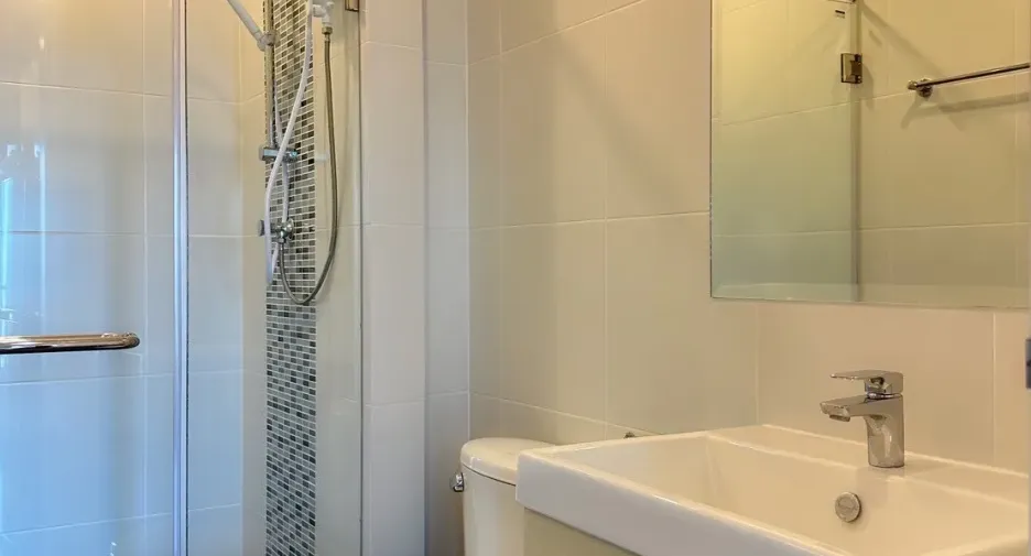 Wohnung zur Miete mit 1 Zimmer in Bang Sue, Bangkok