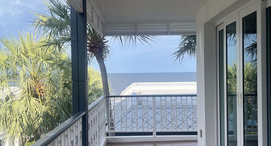 For sale 3 bedrooms condo in Hua Hin, Prachuap Khiri Khan