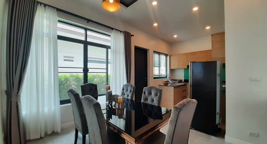 For sale 3 ベッドルーム villa in Cha Am, Phetchaburi