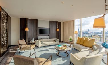 For rent 2 bedrooms condo in Pathum Wan, Bangkok