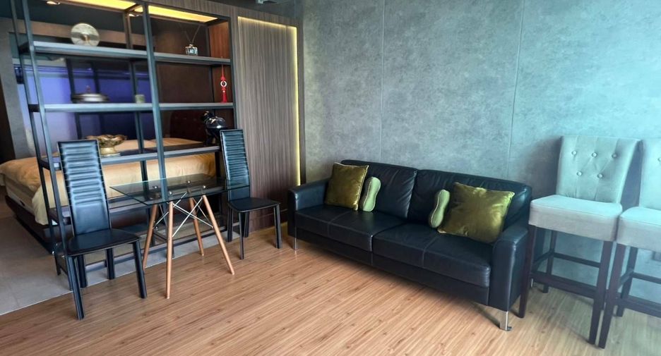 For sale studio condo in Bang Lamung, Chonburi
