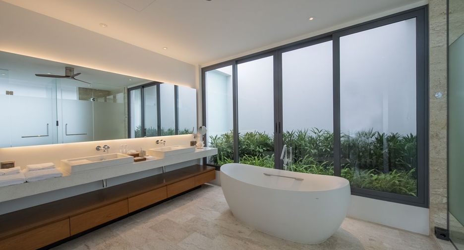 For sale and for rent 11 bedrooms villa in Thalang, Phuket