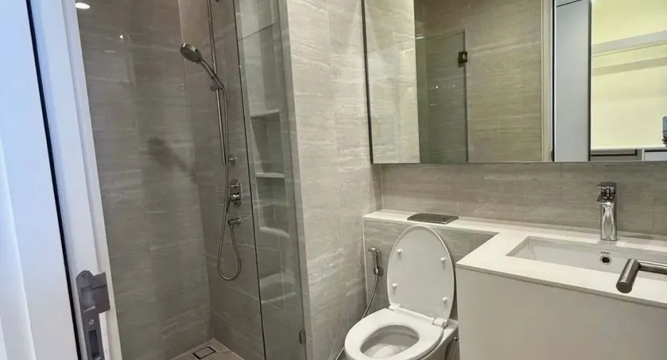 Condo en alquiler de 1 habitaciones en Sathon, Bangkok