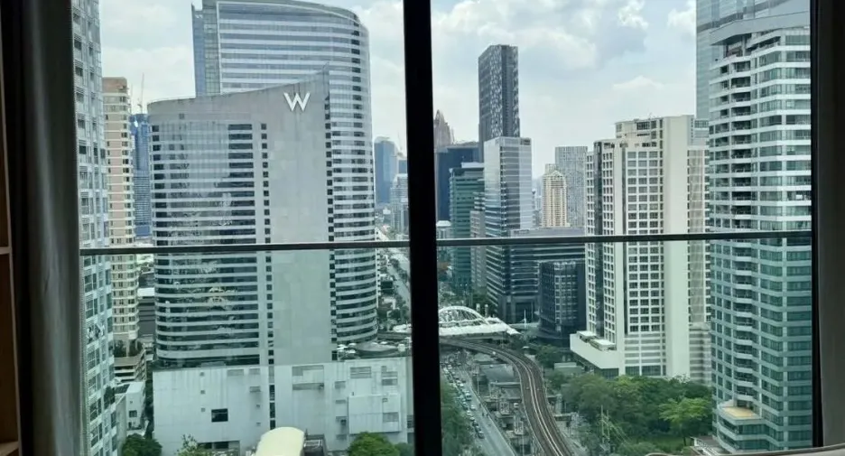 Condo en alquiler de 1 habitaciones en Sathon, Bangkok