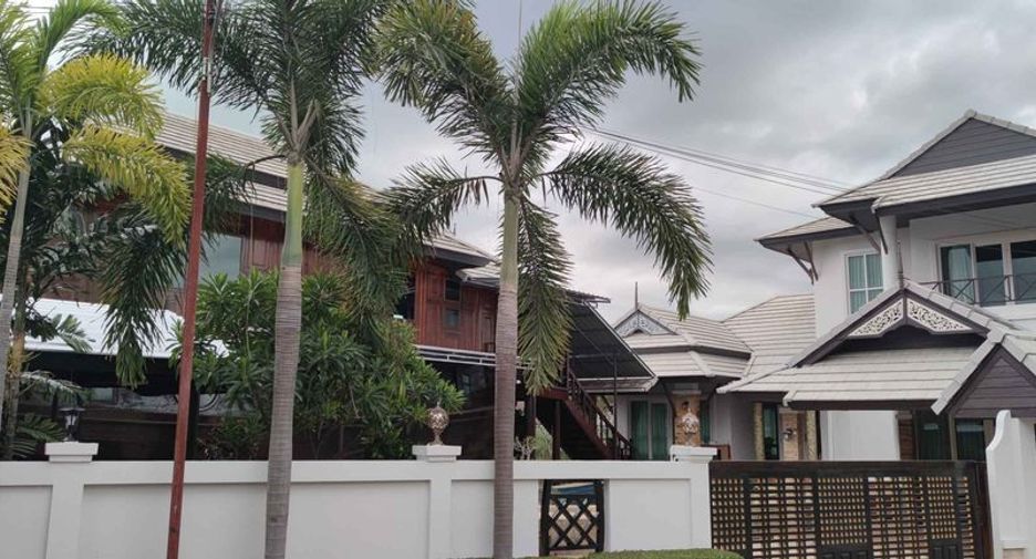 Villa zum Kauf und zur Miete mit 4 Zimmer in Bang Lamung, Chonburi