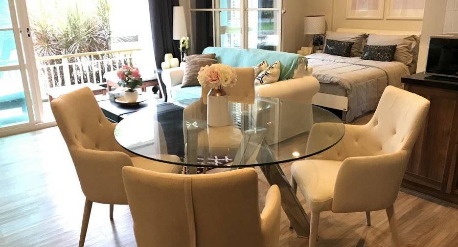For rent 2 bedrooms condo in Hua Hin, Prachuap Khiri Khan
