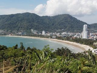 For sale 16 bedrooms villa in Kathu, Phuket