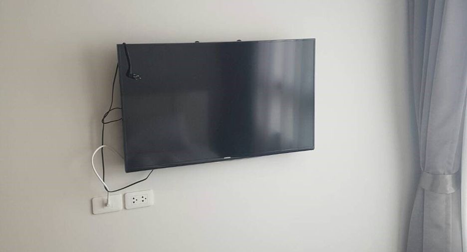 For rent 2 bedrooms condo in Phra Khanong, Bangkok