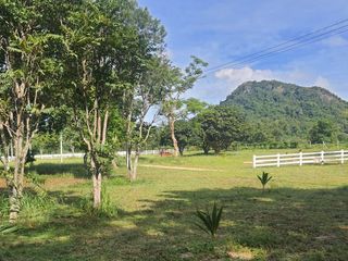 Terreno en venta en Huay Yai, Pattaya