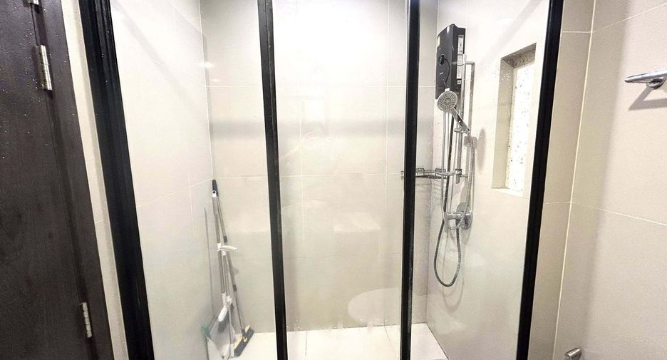 Wohnung zum Kauf und zur Miete mit 1 Zimmer in Huai Khwang, Bangkok