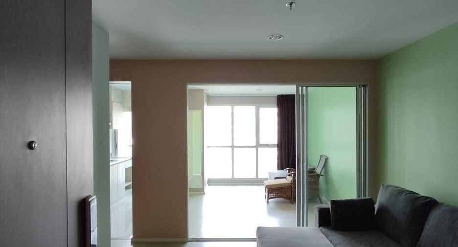 For sale 1 Beds condo in Sathon, Bangkok