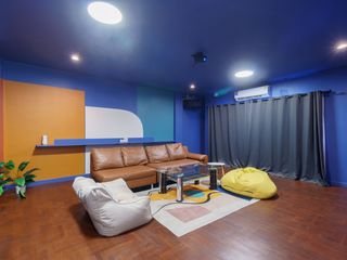 Reihenhaus zur Miete mit 5 Zimmer in Watthana, Bangkok