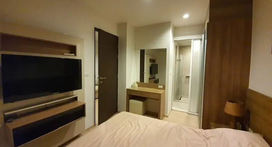 For sale and for rent 1 bed condo in Sathon, Bangkok