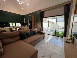 Villa en alquiler de 3 habitaciones en Bang Lamung, Chonburi