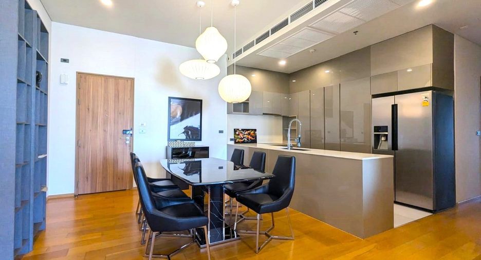 For sale 2 bedrooms condo in Watthana, Bangkok
