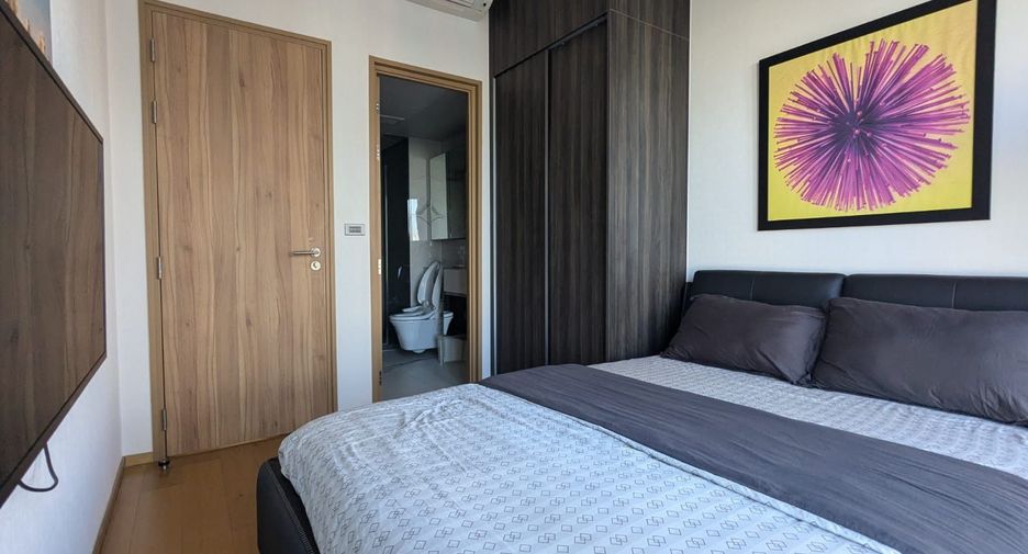 For sale 2 bedrooms condo in Watthana, Bangkok