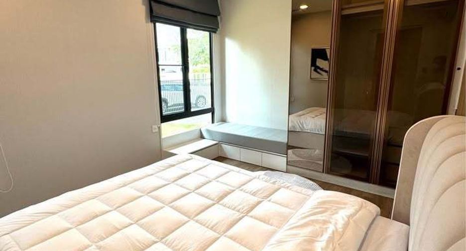 Casa en alquiler de 4 habitaciones en Bang Phli, Samut Prakan