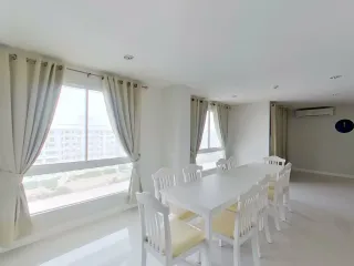 Condo en venta de 2 habitaciones en Cha Am, Phetchaburi