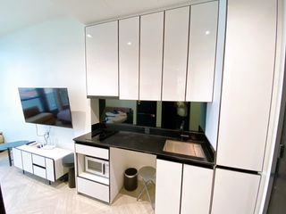 For rent studio condo in Khlong San, Bangkok