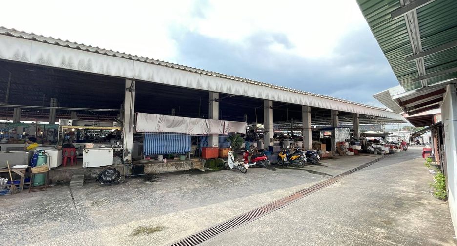 For sale retail Space in Sattahip, Chonburi