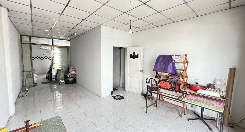 For sale retail Space in Sattahip, Chonburi