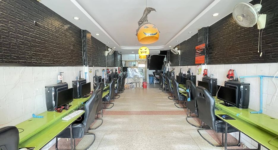For sale retail Space in Sattahip, Chonburi