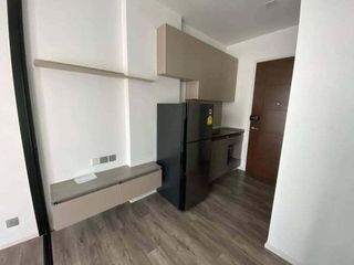 Wohnung zur Miete mit Studio in Huai Khwang, Bangkok