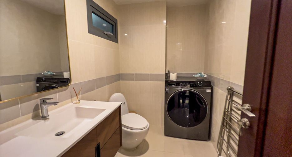 For sale 1 bed condo in Bang Lamung, Chonburi