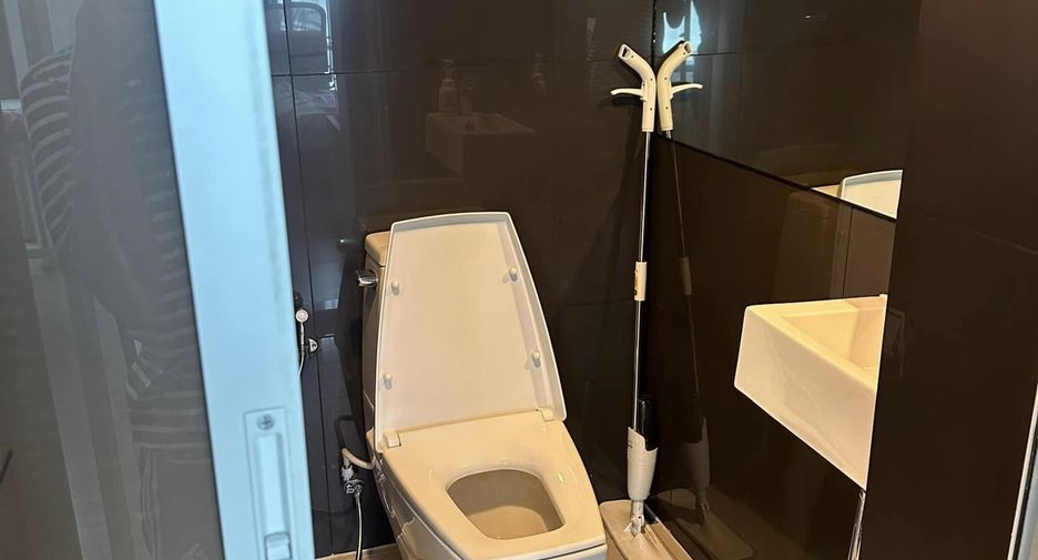 For rent 1 bed condo in Sathon, Bangkok