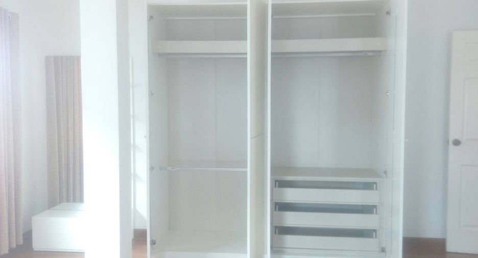 Haus zum Kauf mit 3 Zimmer in Si Racha, Chonburi