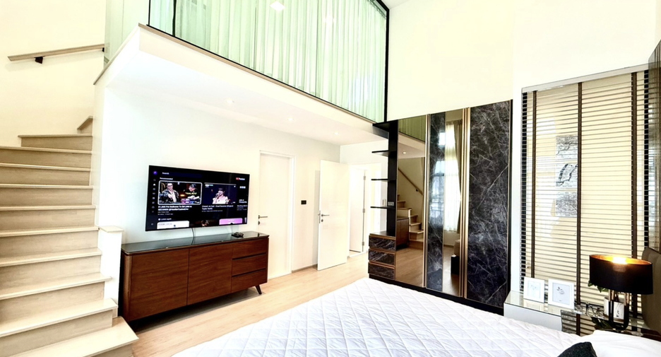 For rent 4 bedrooms house in Bang Phli, Samut Prakan