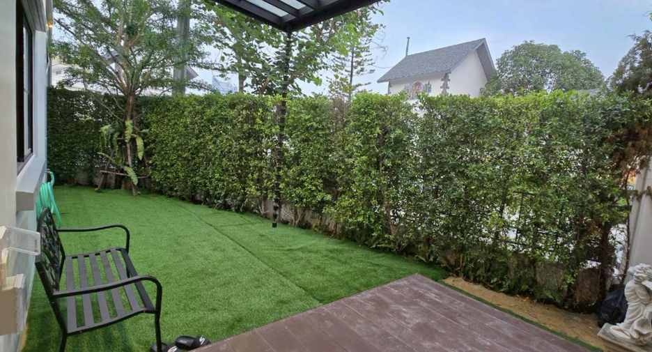 For rent 4 bedrooms house in Bang Phli, Samut Prakan