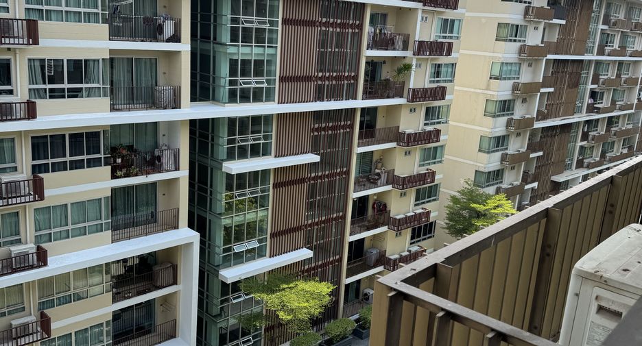 À louer 1 chambre condo à Watthana, Bangkok