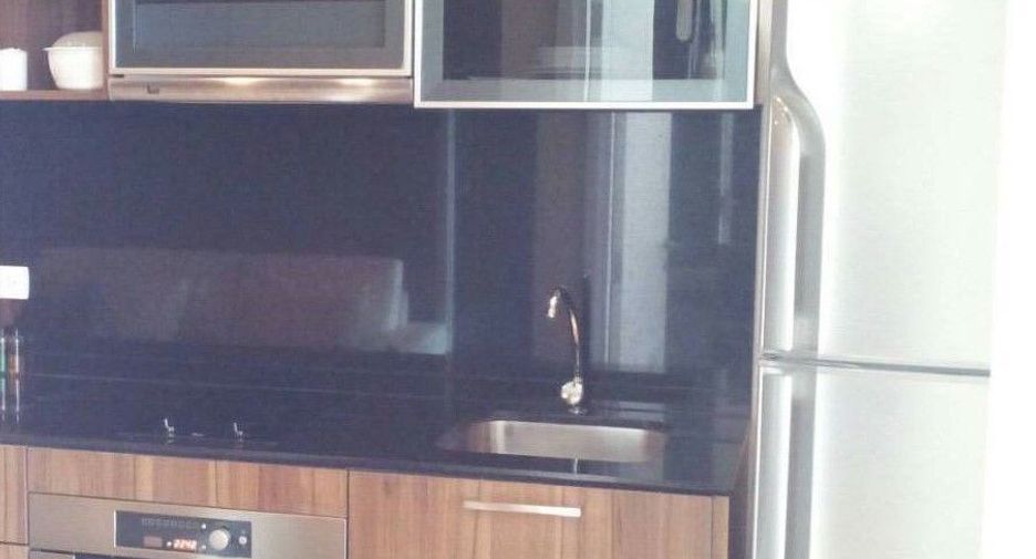 For rent 1 bed condo in Sathon, Bangkok