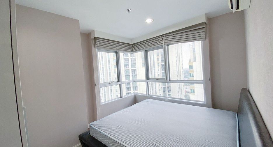 À vendre 3 chambres condo à Huai Khwang, Bangkok