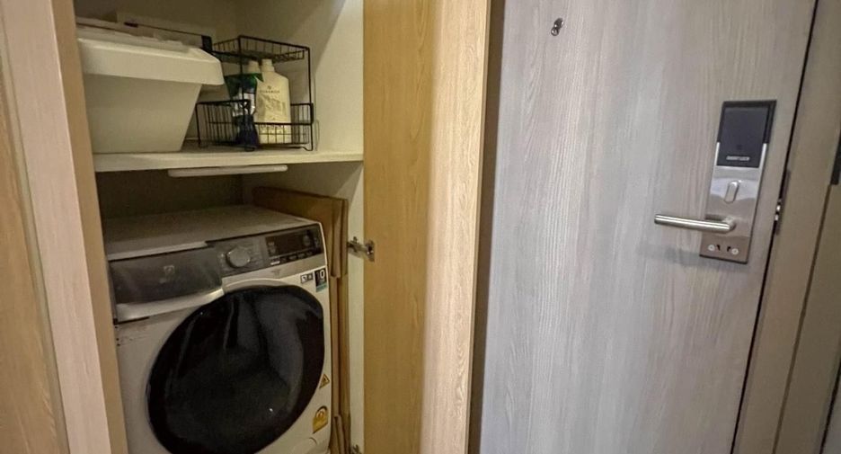 For rent 1 bed condo in Phra Khanong, Bangkok