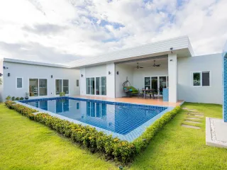 Villa zum Kauf mit 2 Zimmer in Pran Buri, Prachuap Khiri Khan
