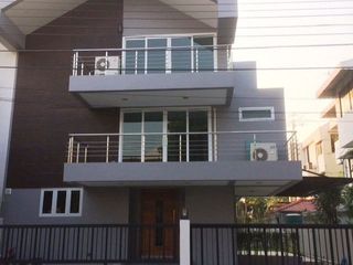 For sale 5 bedrooms house in Suan Luang, Bangkok