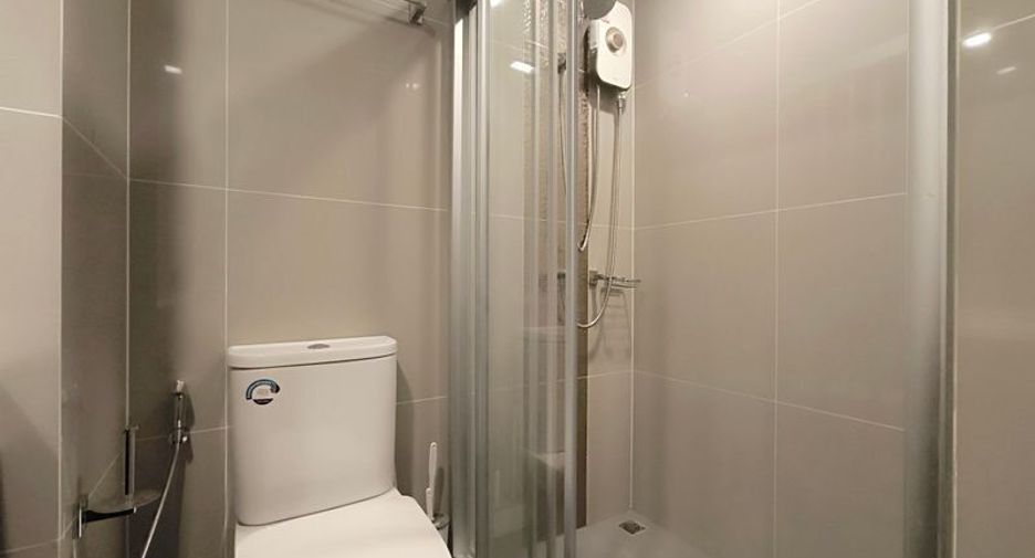 For rent studio condo in Huai Khwang, Bangkok