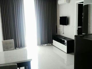 Condo en alquiler de 1 habitaciones en Huai Khwang, Bangkok