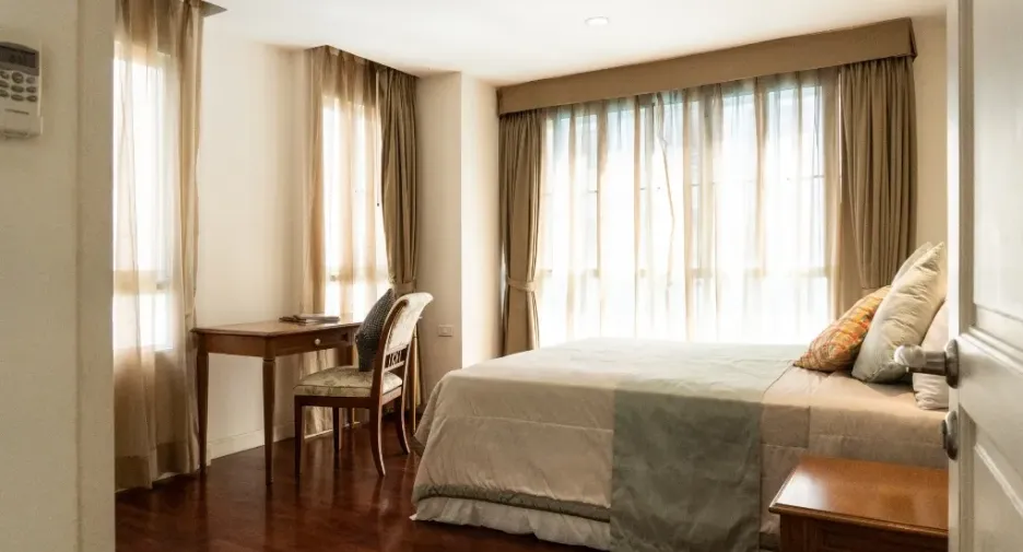 À louer 3 chambres appartement à Sathon, Bangkok