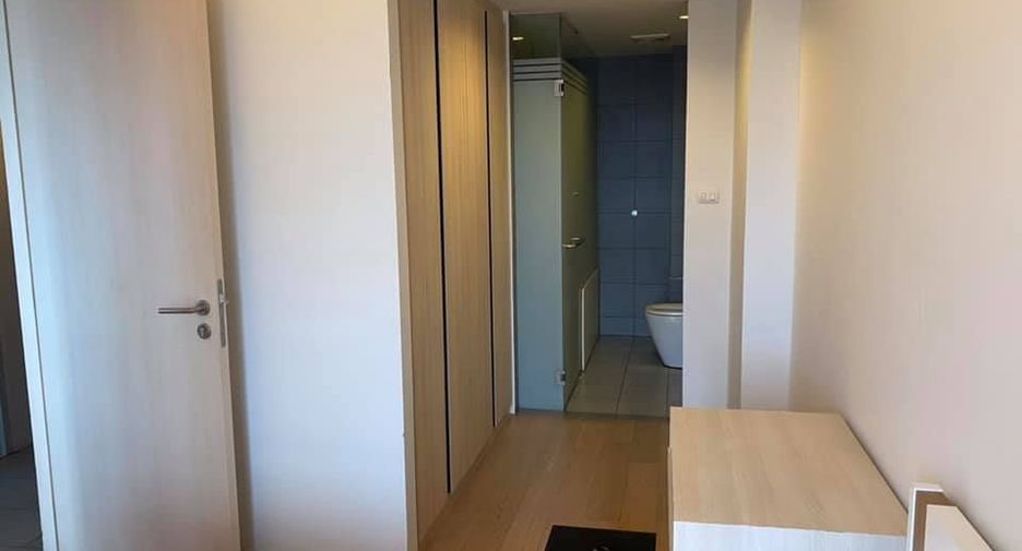 For rent 2 bedrooms condo in Phaya Thai, Bangkok