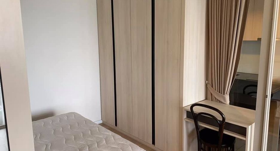 For rent 2 bedrooms condo in Phaya Thai, Bangkok