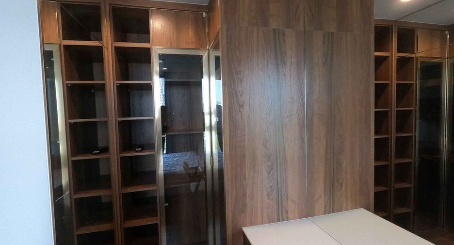 For rent 2 ベッドルーム condo in Khlong Toei, Bangkok